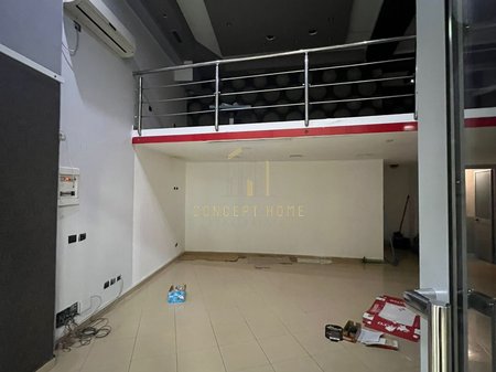 Business premises for rent in Astir, near Artist.