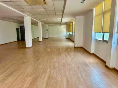 Zyrë me qera në Blloku, Tirana - 4500€ | 330 m²