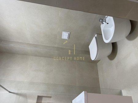 Shitet apartament 1+1 ne Golem.