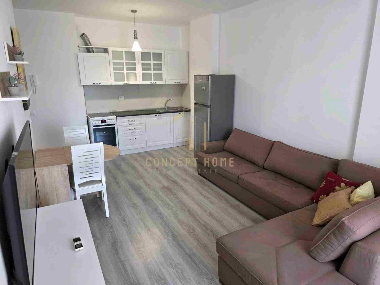 Jepet me qera Apartament 1+1 ne Laprake