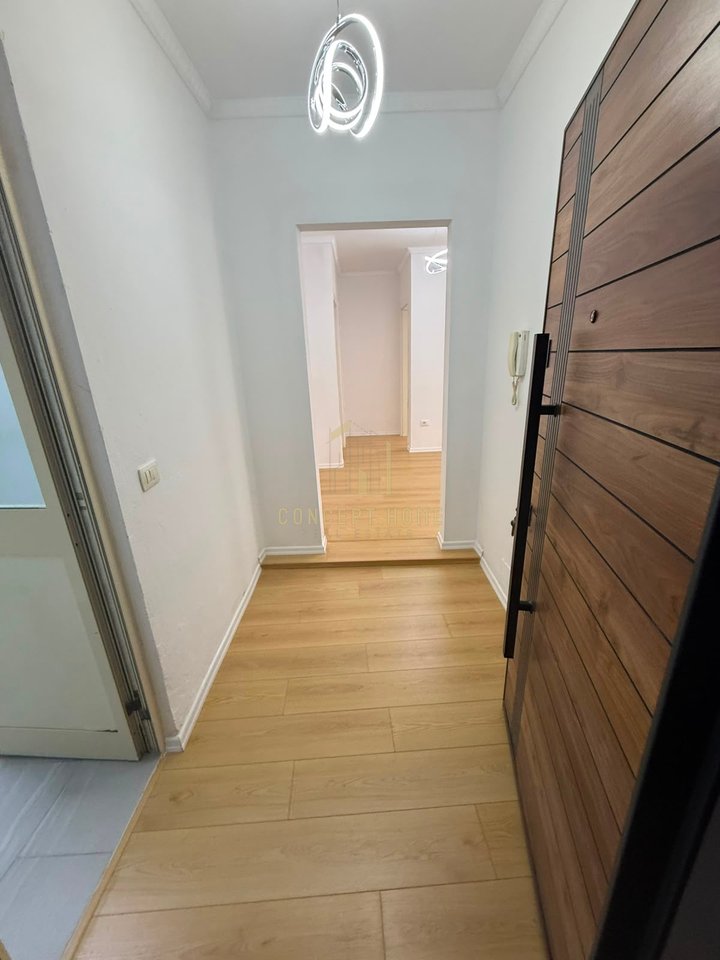 Shitet apartament 2+1 ne Fresk