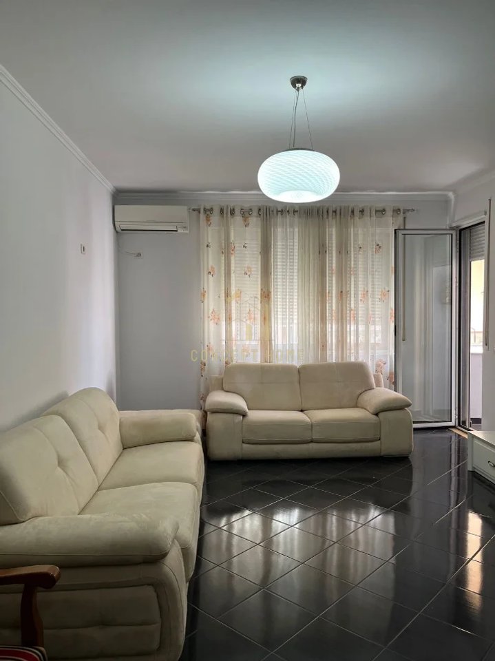 Apartament 2+1+2 Me Qira në Fresk, Tiranë - 450€ | 103 m²