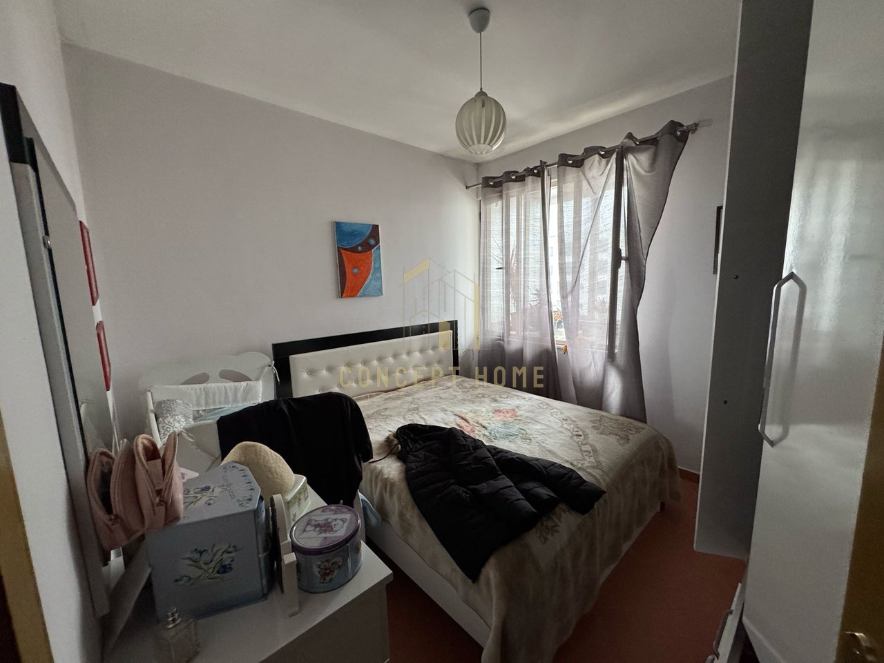 Jepet me qira apartament 2+1 ne Kamez ( prane Rrethit te Ullirit)