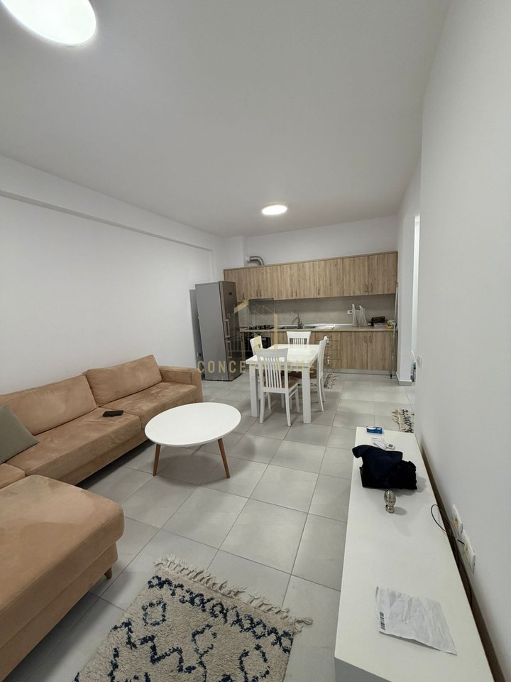 2+1 apartment for rent in Yzberisht (Golden Park)
