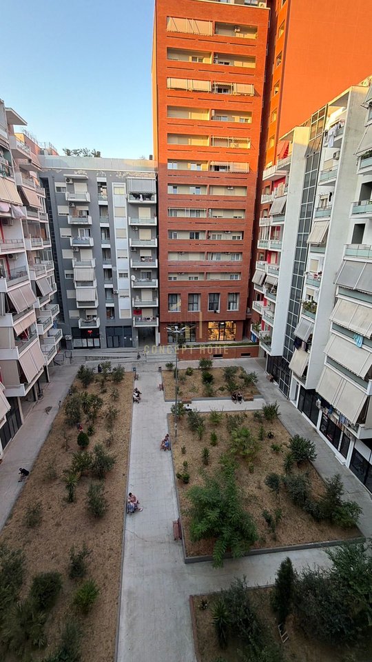 2+1 apartment for rent in Yzberisht (Golden Park)