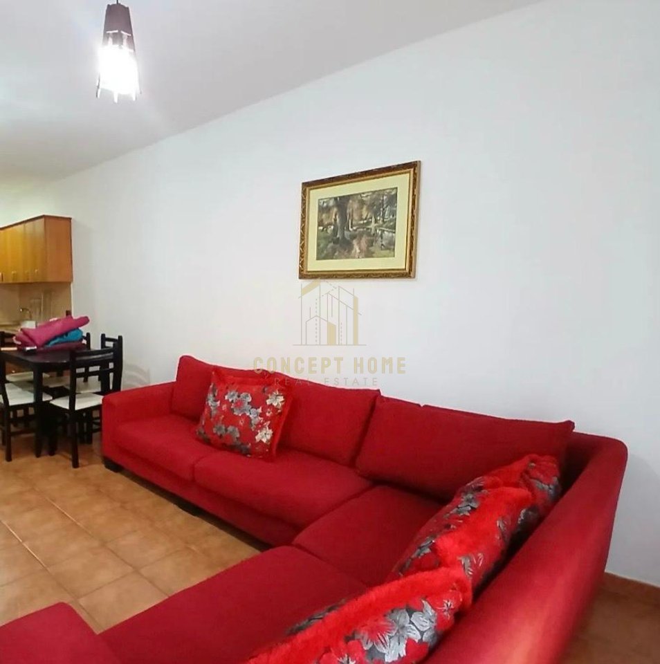 Apartment 1+1 for rent at Pazari i Ri