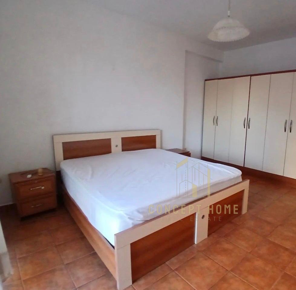 Apartment 1+1 for rent at Pazari i Ri