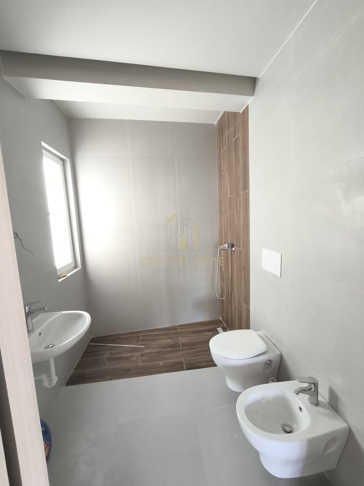 Appartamento 2+1+2 in affitto ad Astir