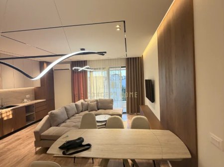 For rent 3+1+2 apartment at Jordan Misja Street