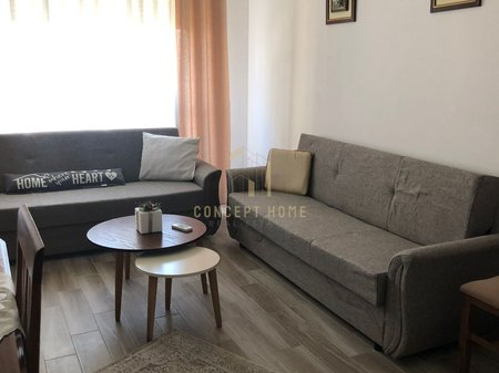 Jepet me qera apartament 1+1 tek Ish Fusha e Aviacionit