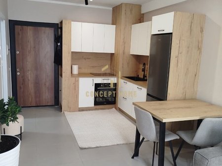 Jepet me qera apartament 1+1 ne Paskuqan