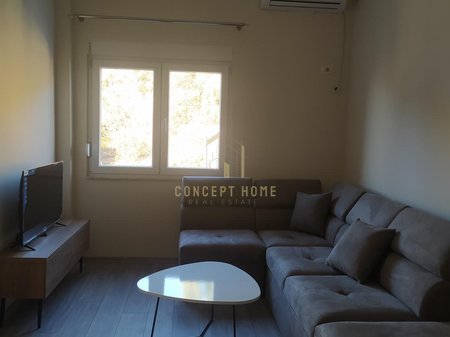 Jepet me qera apartament 1+1 ne Shkoze
