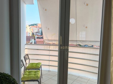 Appartamento 2+1+2 in affitto a Komuna e Parisit