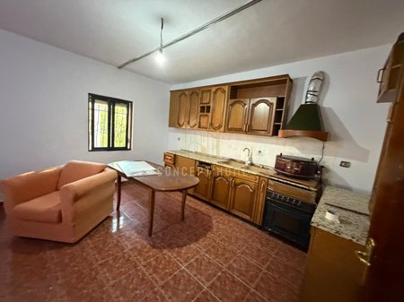 Casa privata in affitto a Paskuqan