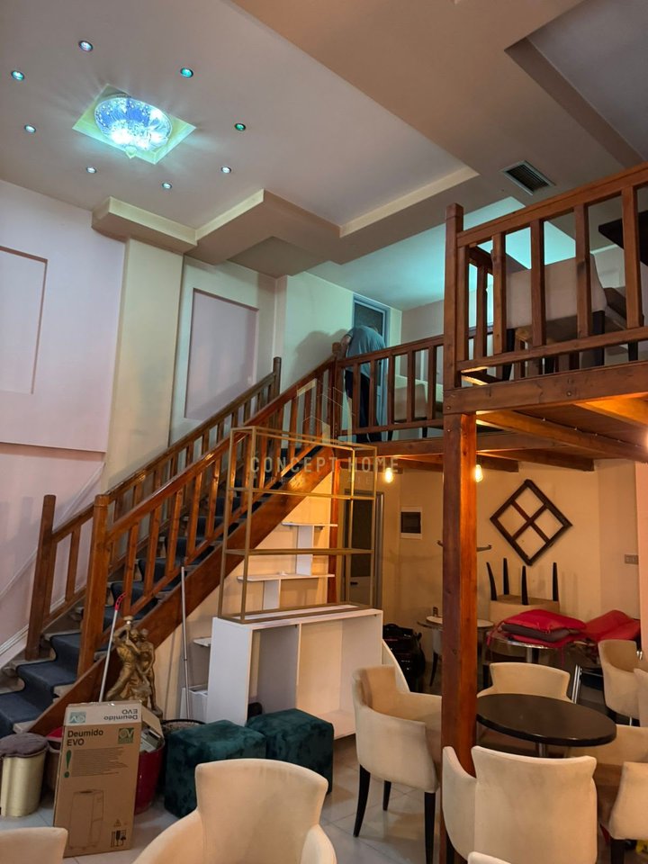 Duplex commercial space for rent in Astir.