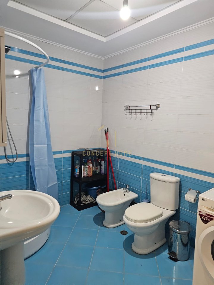 Jepet me qera Apartament 2+1 ne 5 Maji