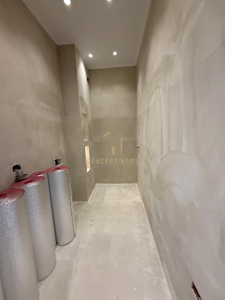 Shitet apartament 1+1 tek Rruga e Kavajes