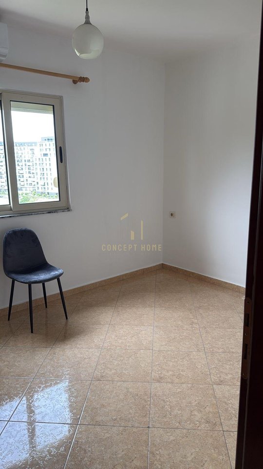 Jepet me qera apartament 2+1 tek Fusha e Aviacionit