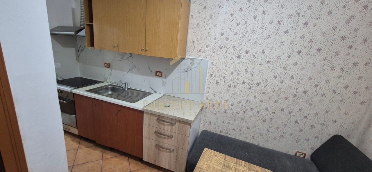 Apartment 1+1 for rent in Allias.