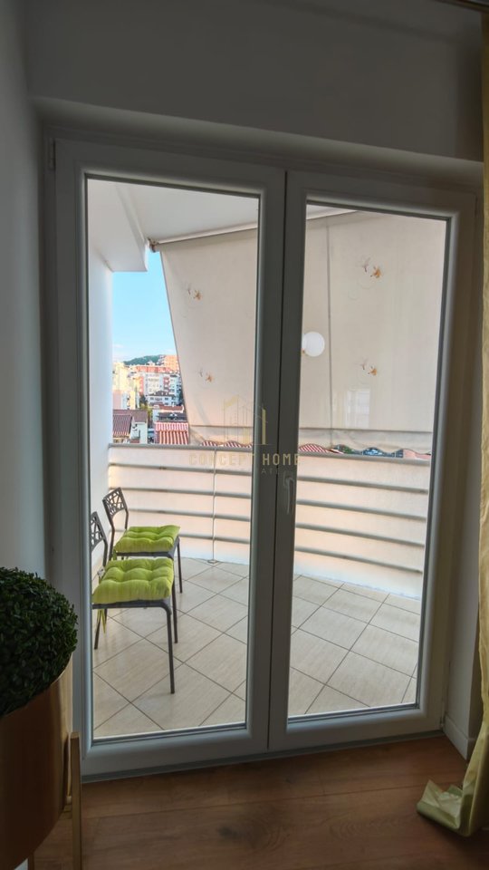 Appartamento 2+1+2 in affitto a Komuna e Parisit