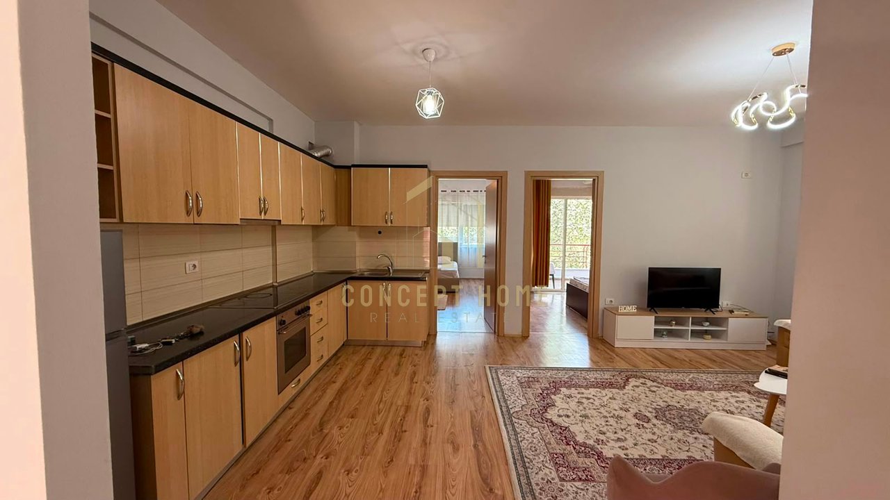 Apartament 2+1 Me Qira në Liqeni i Thatë, Tiranë - 700€ | 85 m²