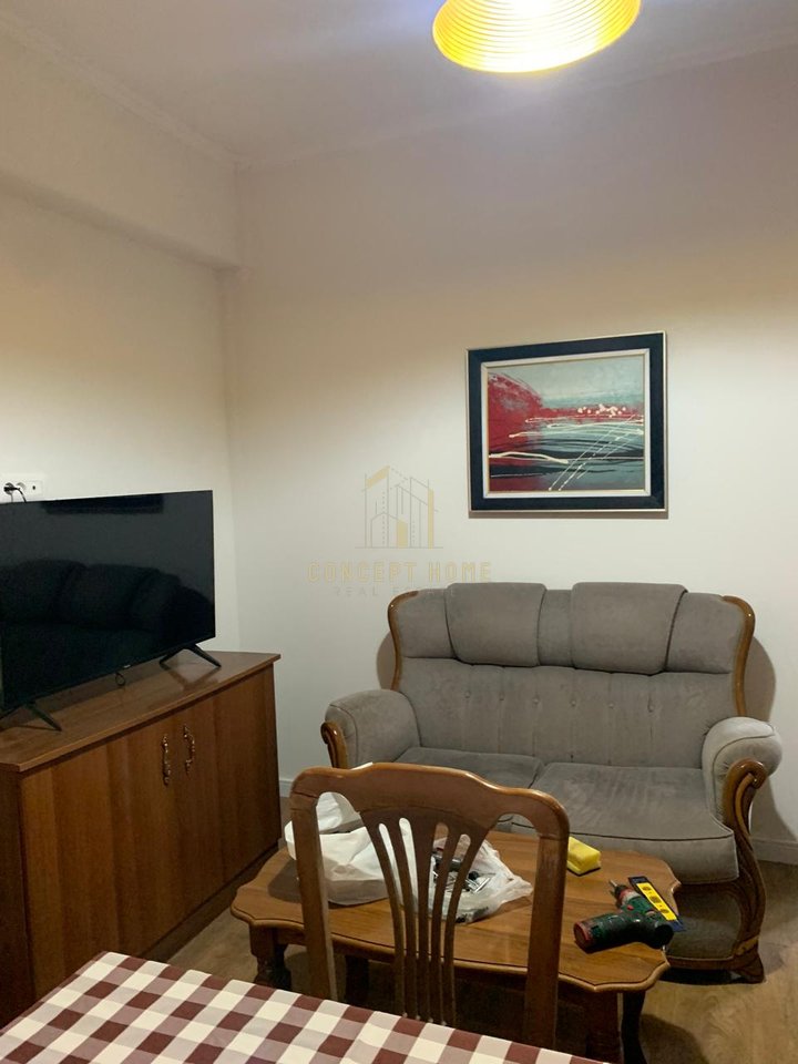 Private house 1+1 for rent in Selite