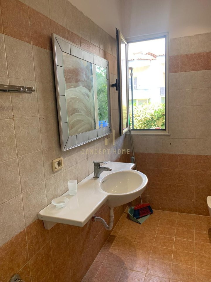 Private house 1+1 for rent in Selite