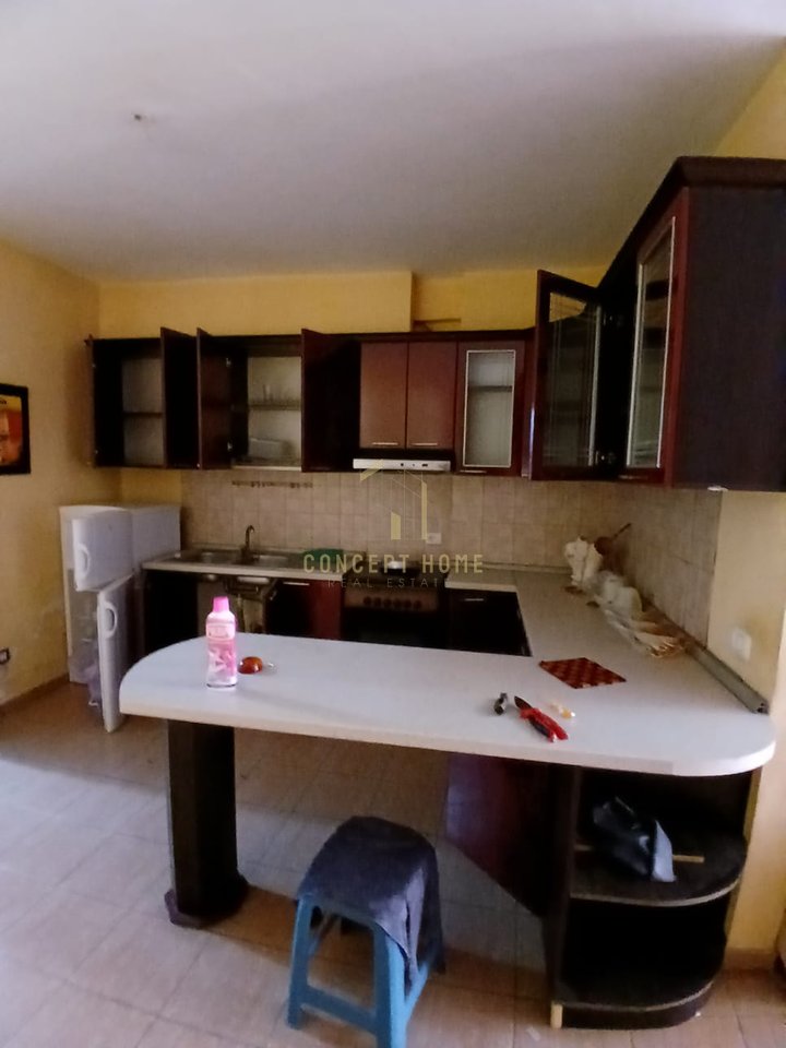 Appartamento 1+1 in affitto ad Astir