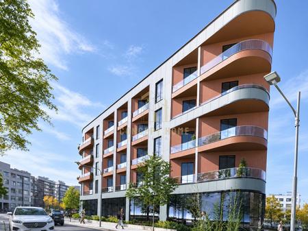 Shitet apartament 2+1 ne Paskuqan