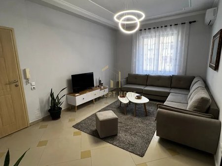 Appartamento 1+1 in affitto presso l'ex Mercato Elettrico (Ali Dem)