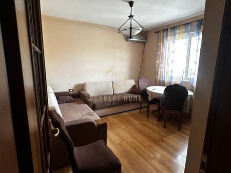 Apartment 2+1 for rent on Kongresi i Manastirit street.
