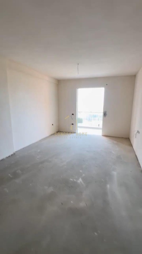 Shitet apartament 2+1+2 ne Kamez /Cmimi per shitje : 99.000 Euro