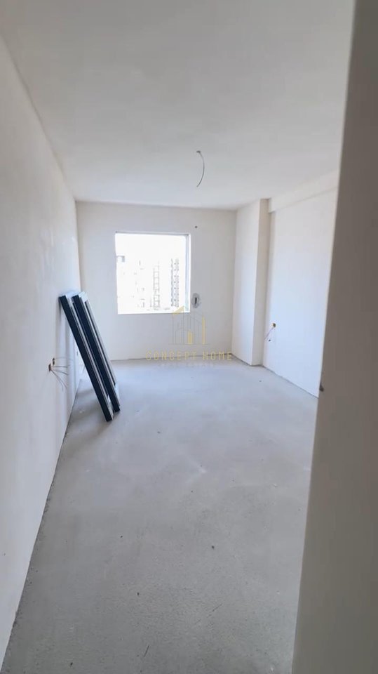 Shitet apartament 2+1+2 ne Kamez /Cmimi per shitje : 99.000 Euro