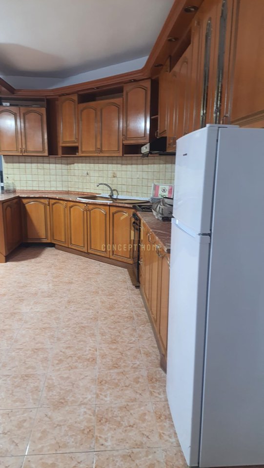 Jepet me qera super apartament 2+1 ne Laprake
