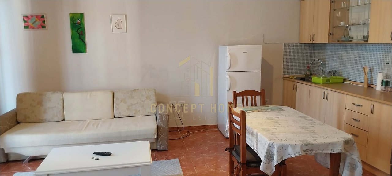 Jepet me qera apartament 1+1 tek Rruga e Elbasanit
