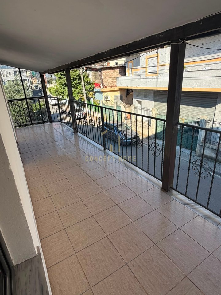 Apartament 1+1 Me Qira në Rruga Jordan Misja, Tiranë - 320€ | 75 m²