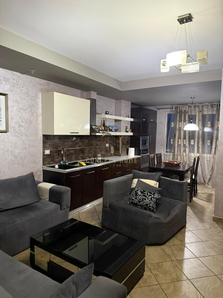 Apartment 2+1 for rent behind Square 21