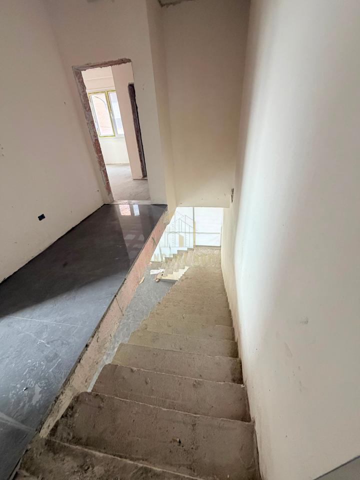Commercial Space   MULTIFUNCTIONAL  For Rent in Paskuqan, Tirana - 500,000All | 537 m²