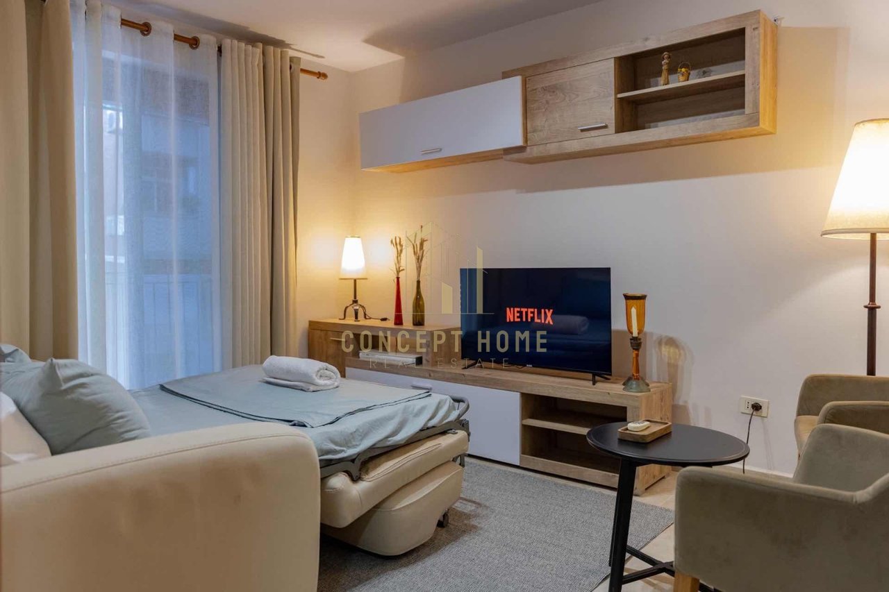 Jepet me qera Apartementi 1+1 Rruga durresit