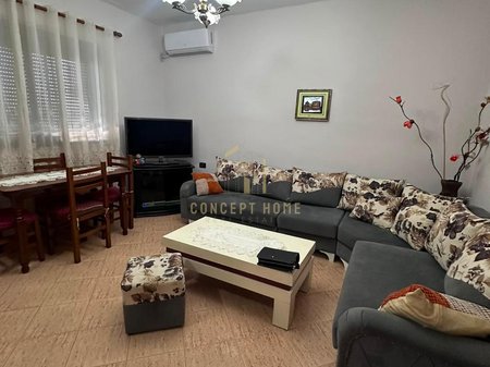 Jepet me qera Apartmenti 2+1 ne Laprake