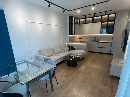 Apartment 1+1 for rent at Erli Complex/Price: 80,000 lek/month