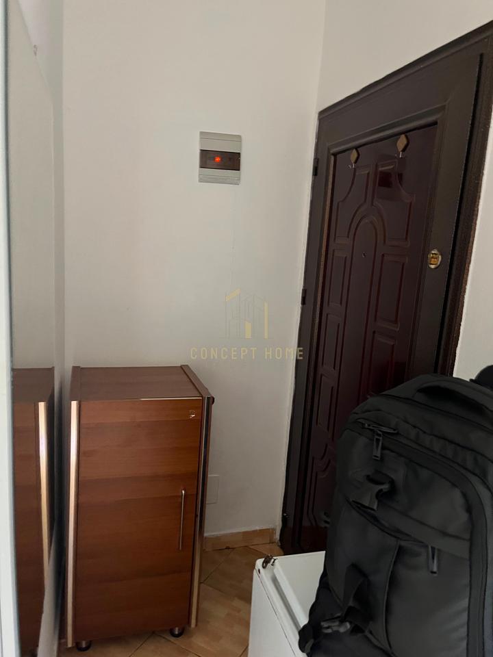 Jepet me qera apartament 1+1 ne Porcelan