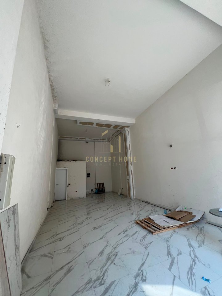 Business premises for rent in Yzberisht