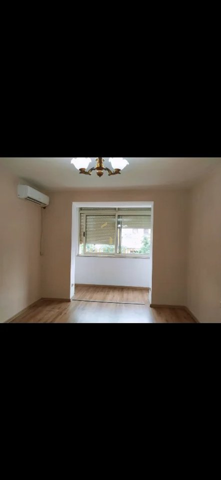 Jepet me qera apartament per banim ose aktivitet zyre 1+1 tek 21 Dhjetori
