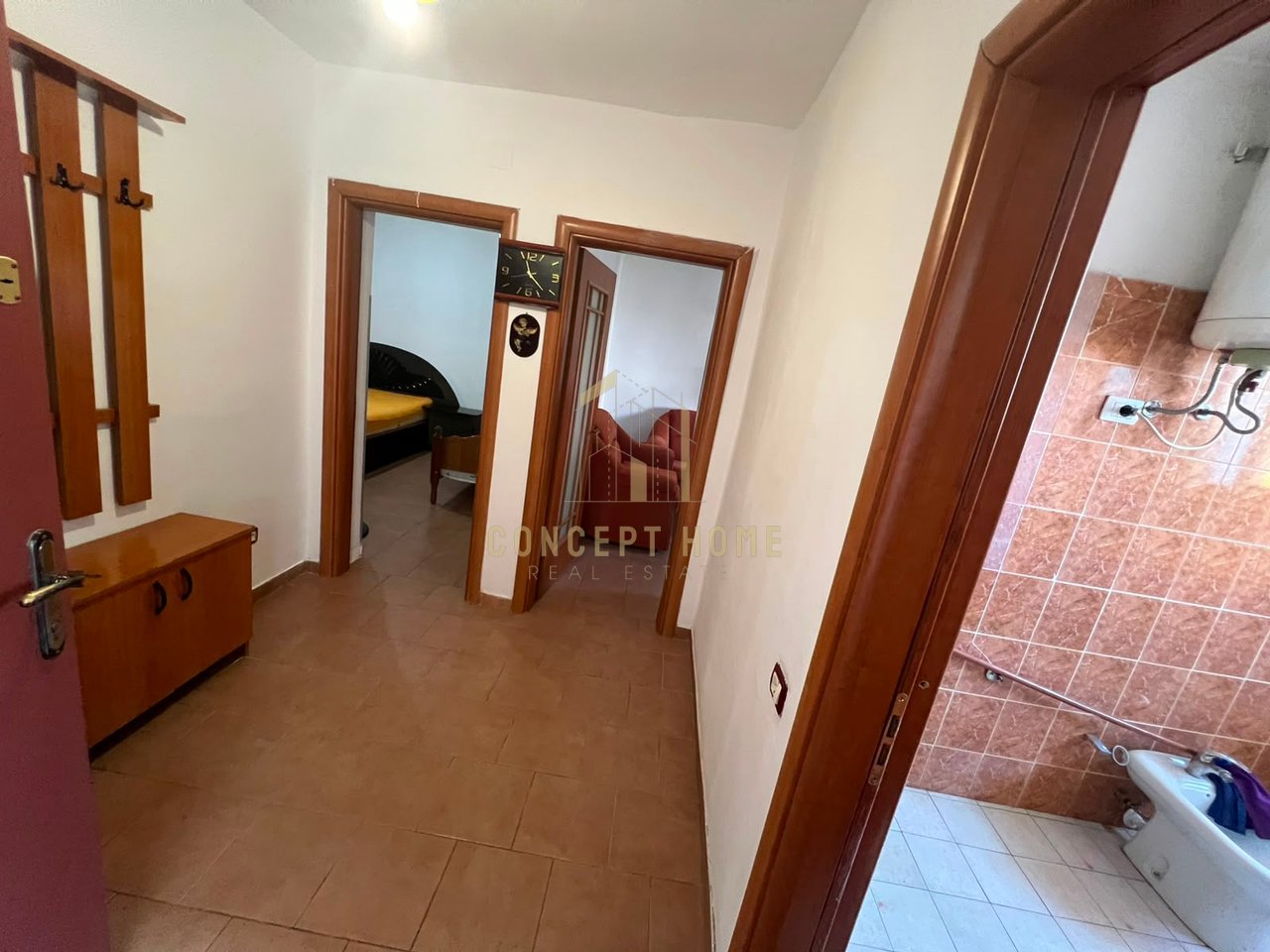 Apartment 1+1 For Rent in Former Train Station, Tirana - 400€ | 3/3 floor