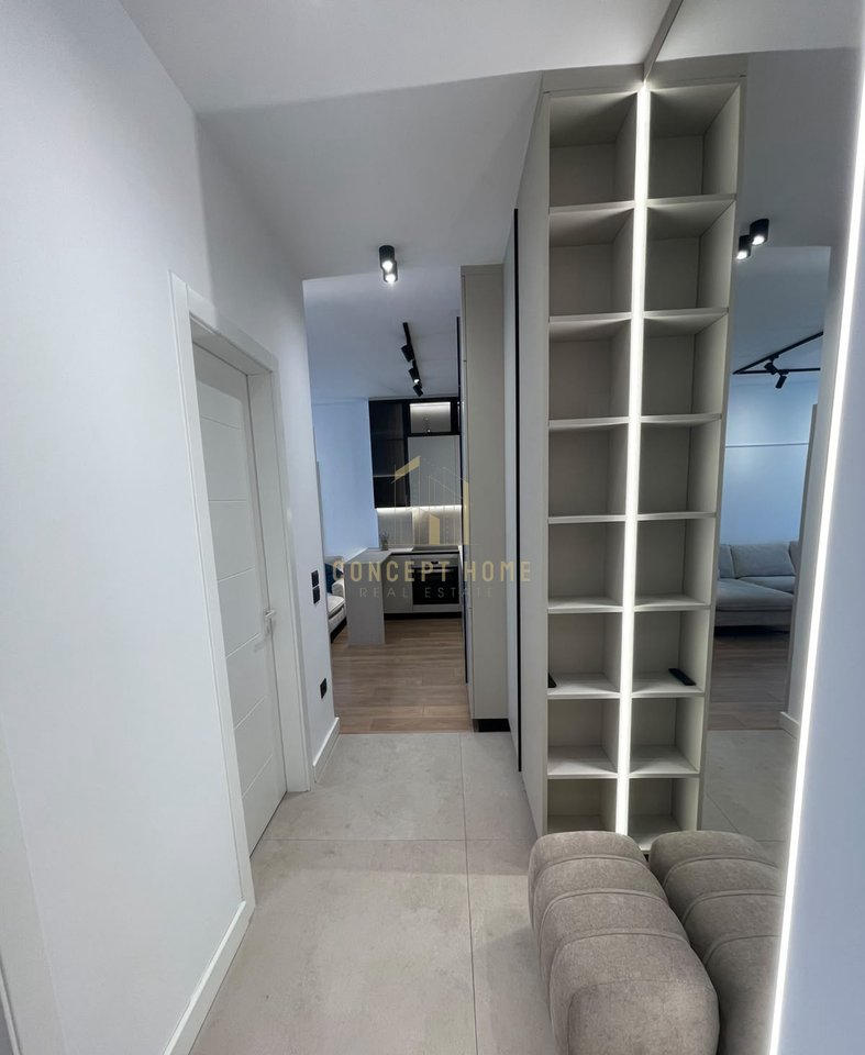 Apartment 1+1 for rent at Erli Complex/Price: 80,000 lek/month