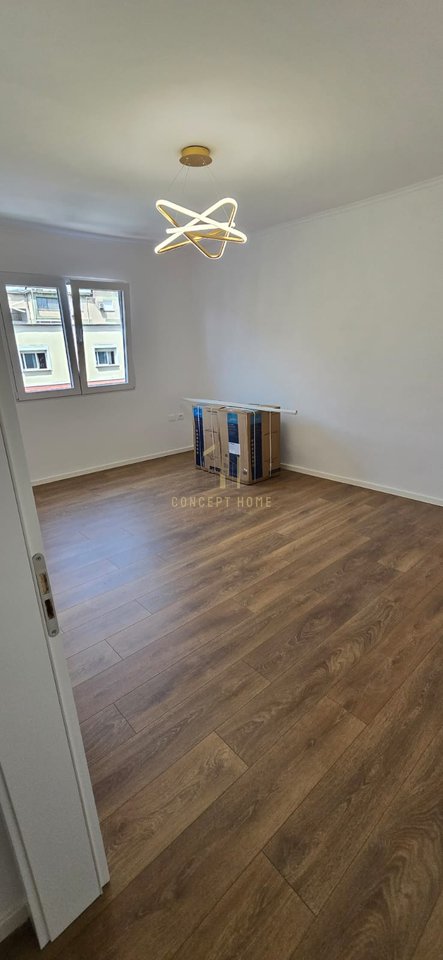 Appartamento 1+1 in Vendita a 21 Dhjetori, Tirana - 140.000€ | 59 m²