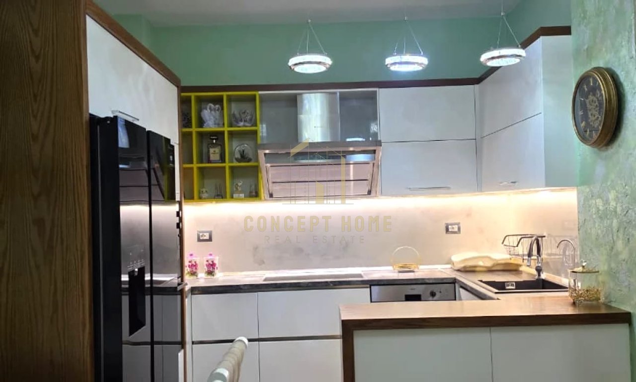 Jepet me qera apartament 2+1 ne Fresk