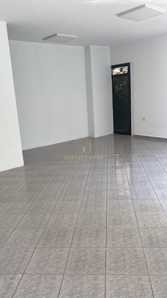 Jepet me qera ambient biznesi tek Kopshti Zoologjik