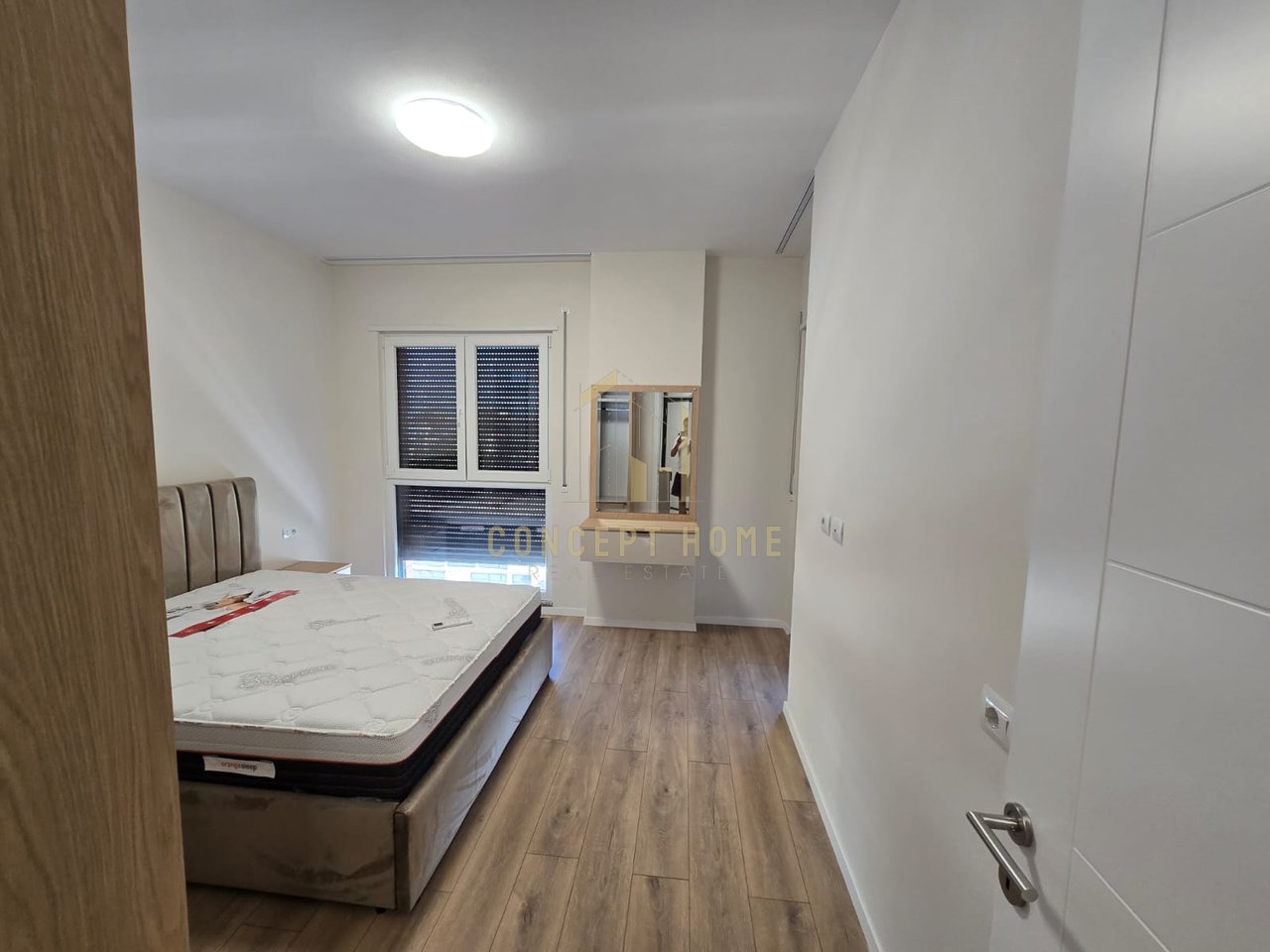 Apartment 1+1 for rent in Kamez